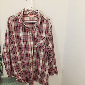 EVRI size 2X plaid pink soft button down